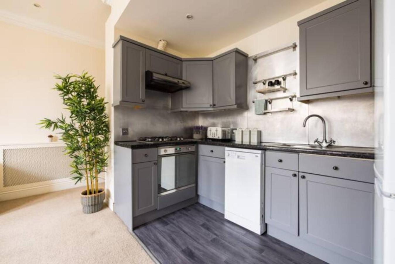 Ferienwohnung The West Kensington Collection London Exterior foto