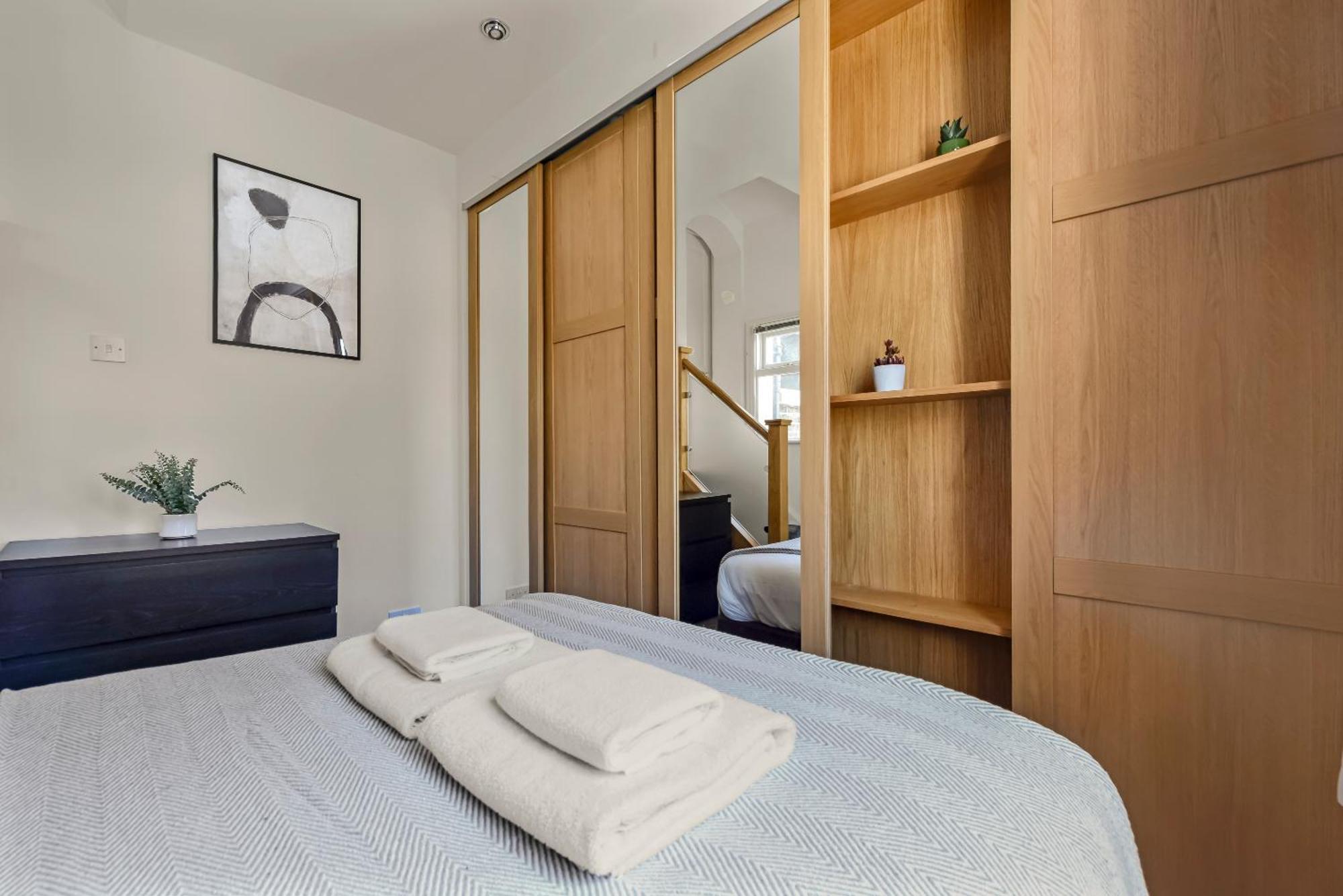 Ferienwohnung The West Kensington Collection London Exterior foto